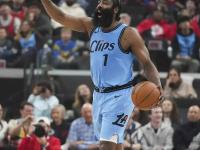 里程碑夜！洛杉矶快船手感冰凉，CBA季后赛国际比赛日刷纪录，压力陡增，更衣室氛围转暖的简单介绍-九博娱乐体育