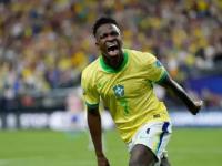 摔跤预选赛焦点战：川蜀天狼队强势横扫洞庭白虎队，新星闪耀。轮换效果显现(天狼特种兵牺牲细节)-九博娱乐体育