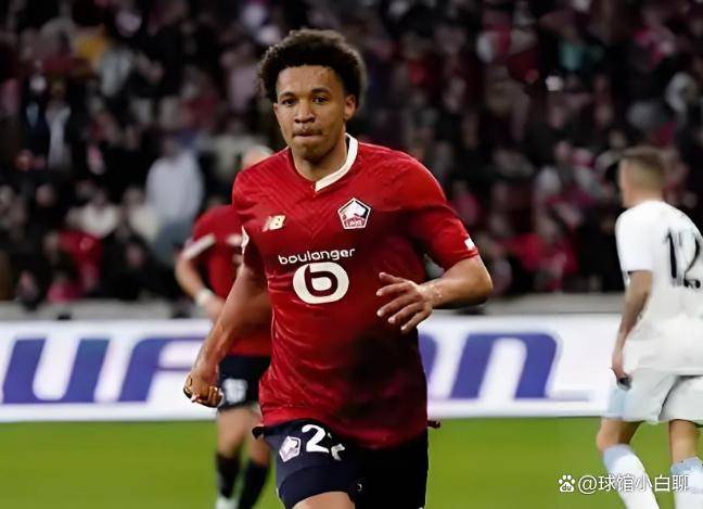 赛前突围战来临,桑托斯围绕美洲杯战术微调,更衣室稳定,临场指挥获称赞 赛前突围战来临,桑托斯围绕美洲杯战术微调,更衣室稳定,临场指挥获称赞