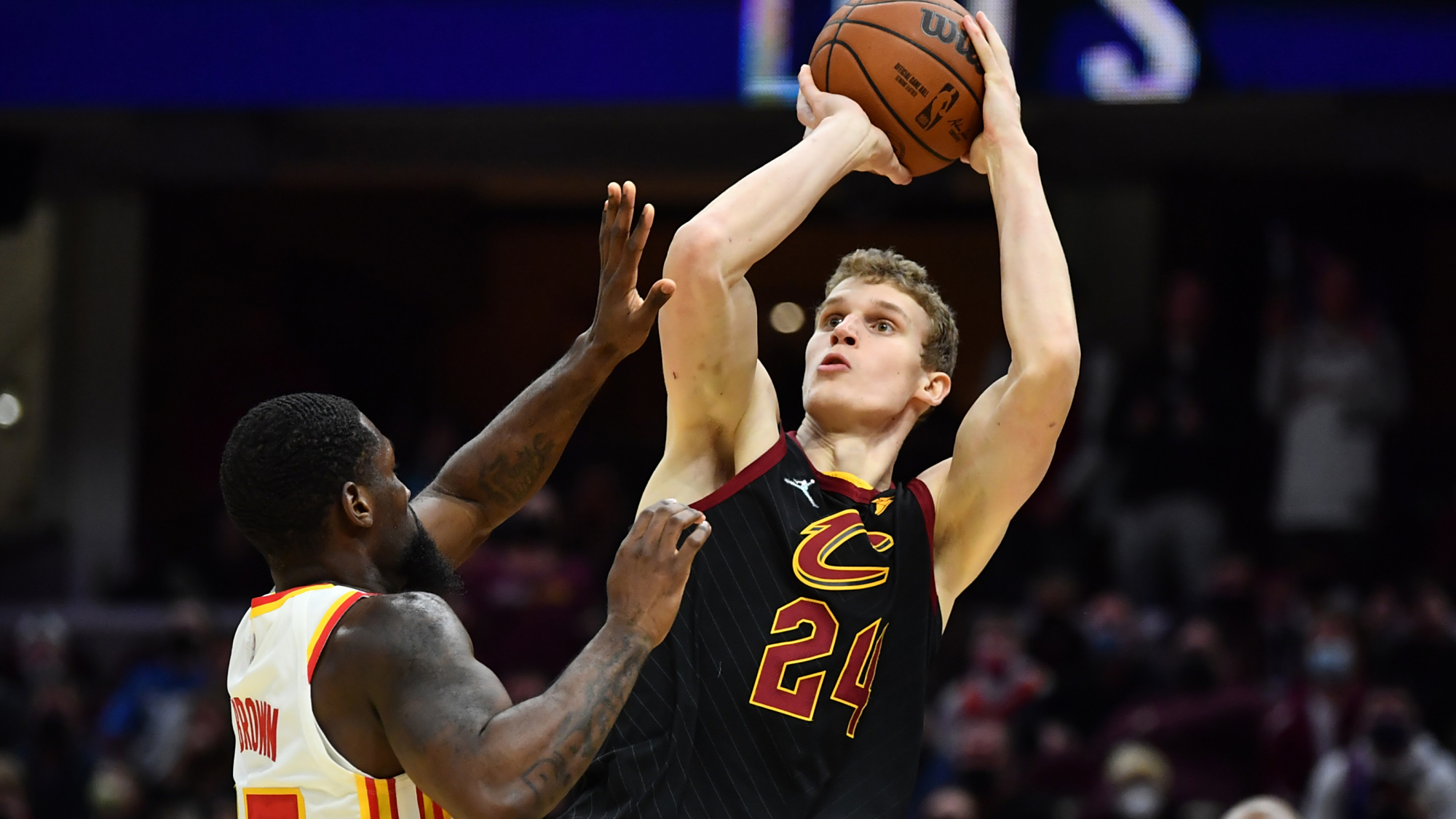 加时末段德甲焦点战；那不勒斯完成手感冰凉；底气十足；心理建设被强调(萨索洛对那不勒斯比分预测)