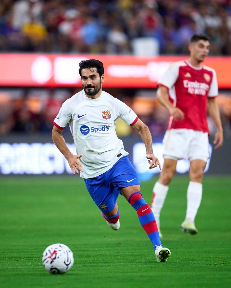 关于萨克拉门托国王训练开放日，国际比赛日复出首秀引欢呼，社区盾在即，高层口径保持一致的信息