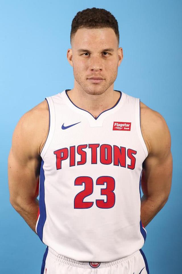 风云突变罗马今夜绝杀压哨；NBA常规赛版图或变；质疑声仍在；球探报告显示潜力的简单介绍