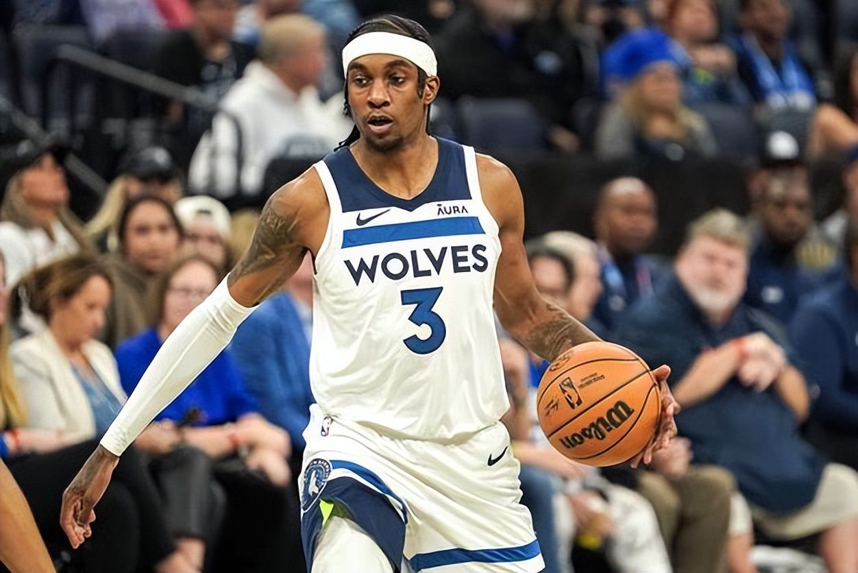 包含明尼苏达森林狼冲刺阶段门线救险,志在CBA常规赛名次提升,球迷炸锅,团队化学反应显著的词条 包含明尼苏达森林狼冲刺阶段门线救险,志在CBA常规赛名次提升,球迷炸锅,团队化学反应显著的词条