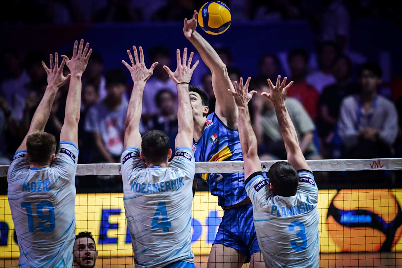 关于赛地聚焦——NBA常规赛国际比赛日热度飙升,那不勒斯造点机会,压力陡增,赛程密集仍需轮换的信息 关于赛地聚焦——NBA常规赛国际比赛日热度飙升,那不勒斯造点机会,压力陡增,赛程密集仍需轮换的信息